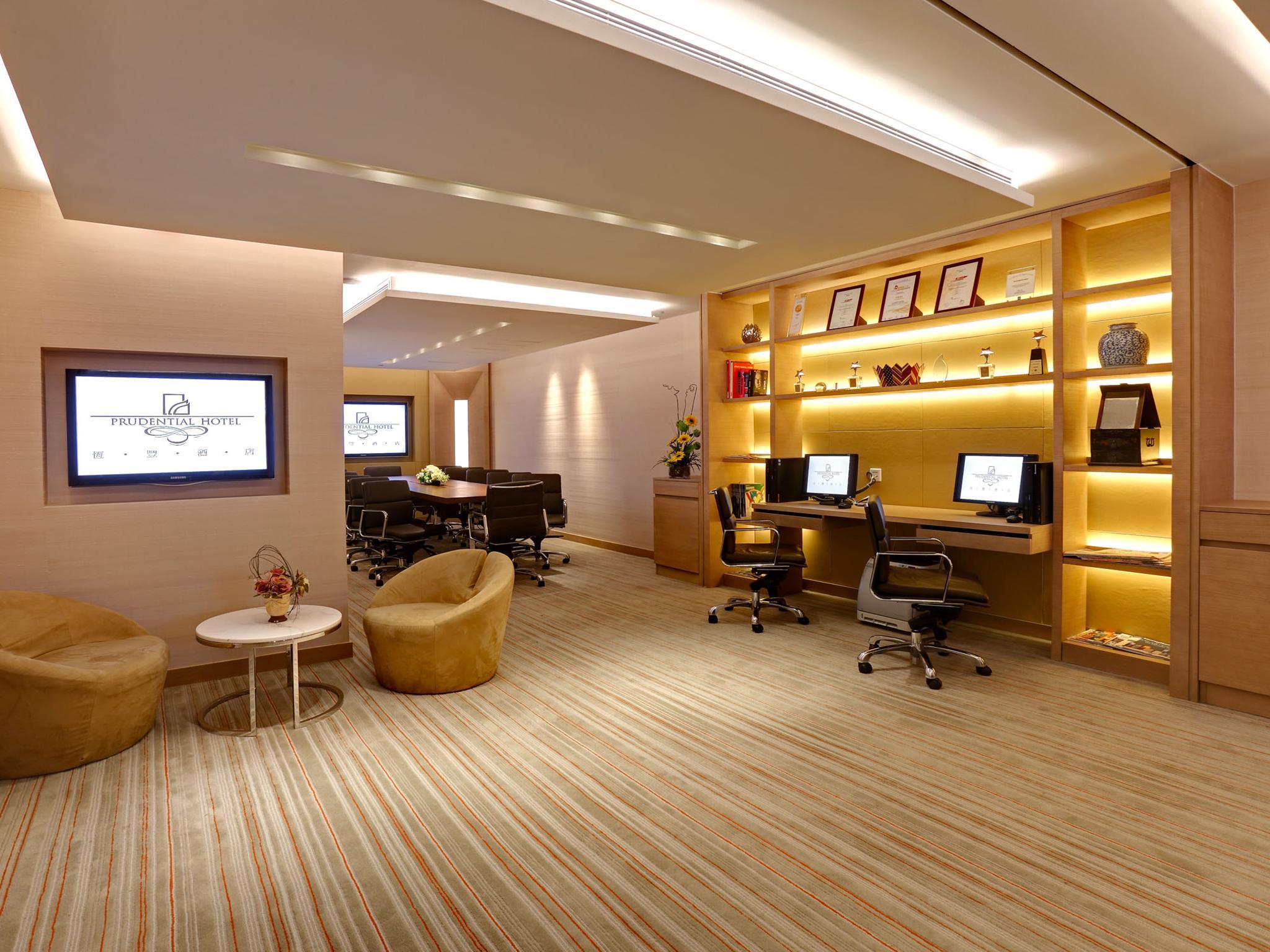 Prudential Hotel Гонконг Екстер'єр фото