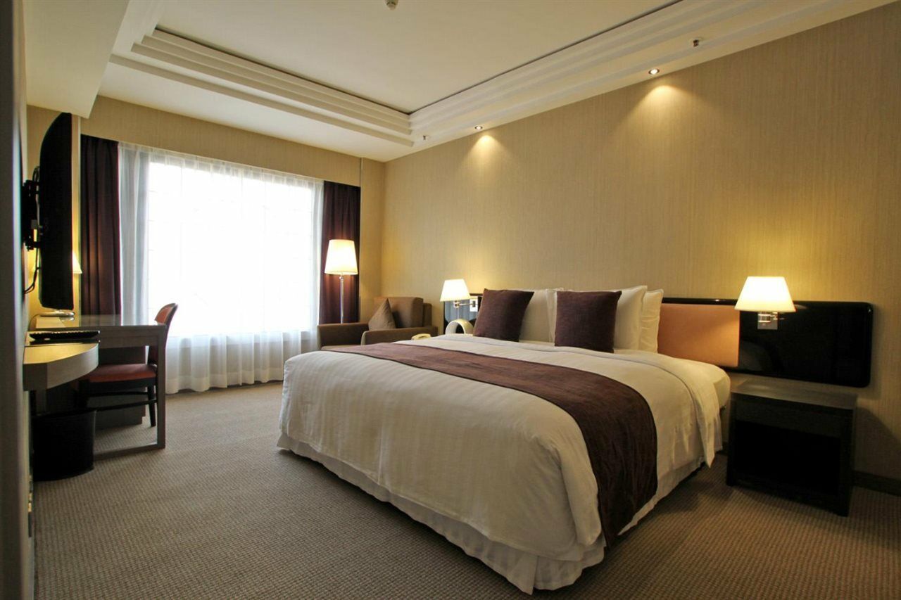 Prudential Hotel Гонконг Екстер'єр фото